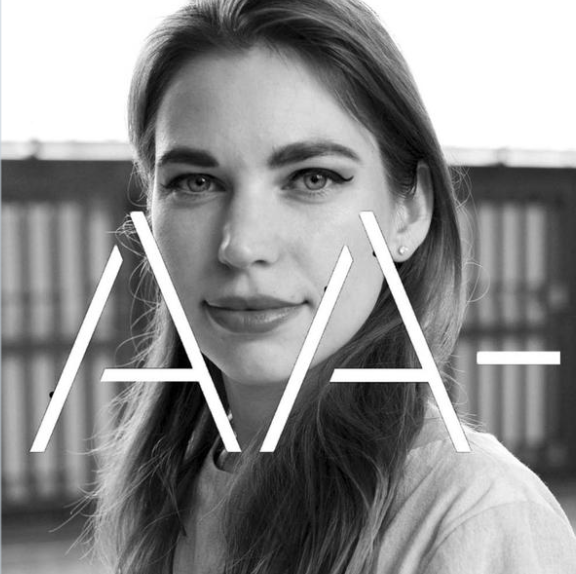 Interview // Tam Ara